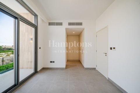3 bedrooms Villa in Ruba, UAE No. 208125