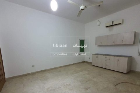 Apartment de 2 dormitorios en Al Khuwair, Oman No. 53901 3