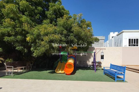 4 bedrooms Villa in As Sib, Oman No. 53903 12