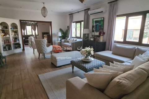 4 bedrooms Villa in As Sib, Oman No. 53903 5
