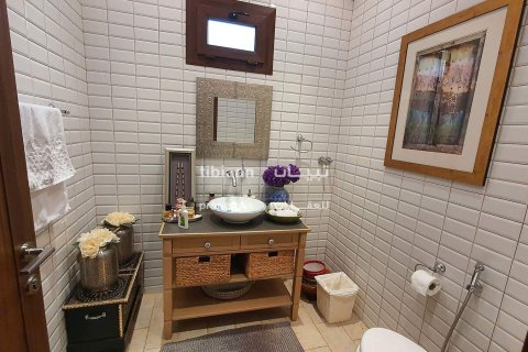 4 bedrooms Villa in As Sib, Oman No. 53903 11