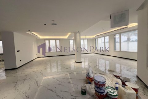 7 bedrooms Villa in Doha, Qatar No. 58075 25