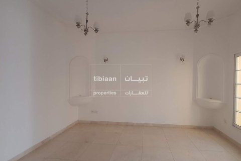 Townhouse de 4 dormitorios en As Sib, Oman No. 53763 22