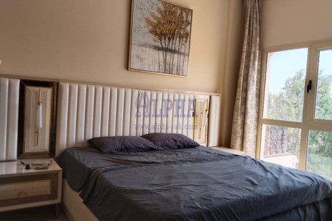 Townhouse de 3 dormitorios en Al Hamra Village, UAE No. 165431 10