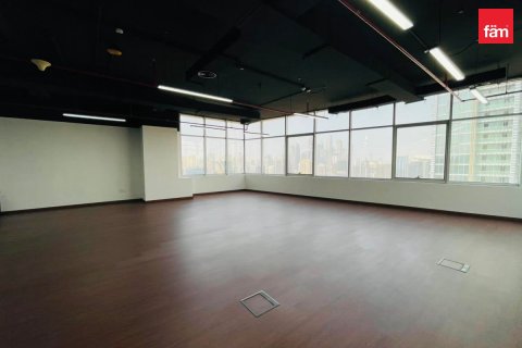 117.1m² Office in Dubai, UAE No. 205223
