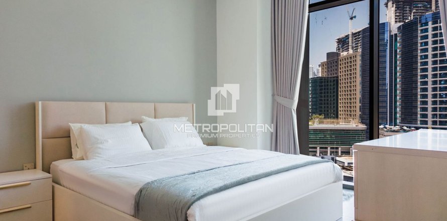Appartement de 2 chambres à Business Bay, UAE No. 128982