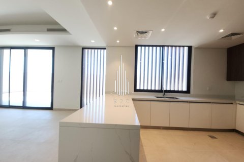 4 bedrooms Villa on the Saadiyat Island, UAE No. 56040 29