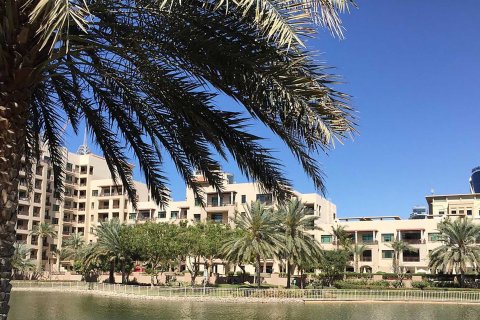AL GHOZLAN في طا غرينز, الإمارات العربية المتحدة رقم 69355