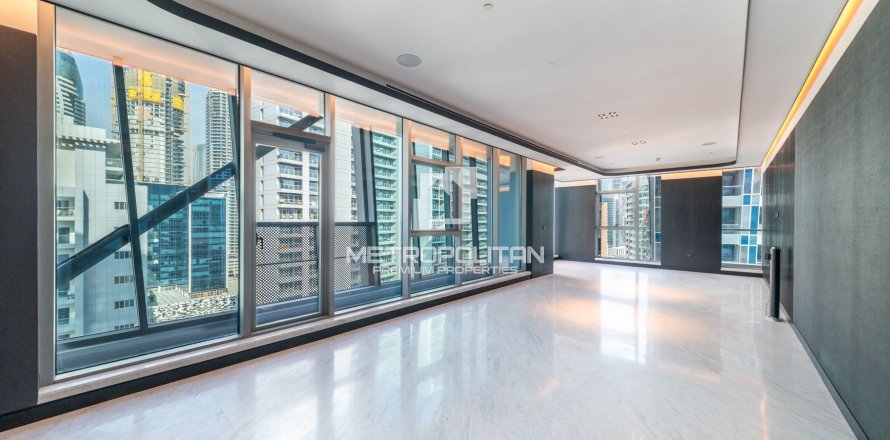 Appartement de 2 chambres à Business Bay, UAE No. 129861
