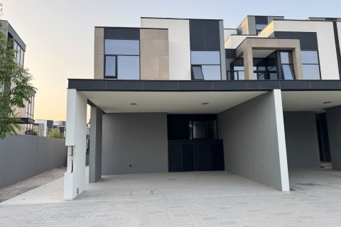 Villa de 4 chambres à Mudon, UAE No. 187005