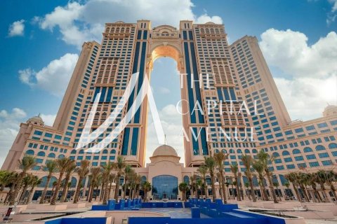 3 bedrooms Apartment in The Marina, UAE No. 208955