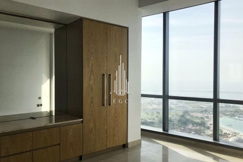 Apartment de 2 dormitorios en Corniche Road, UAE No. 24952 6
