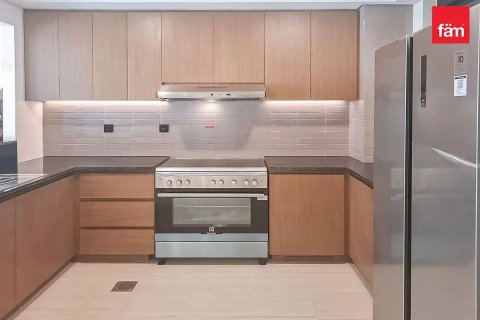 4 bedrooms Townhouse in Dubai, UAE No. 210843 6