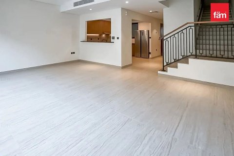 4 bedrooms Townhouse in Dubai, UAE No. 210843 3