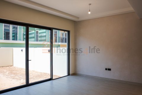 Townhouse de 3 dormitorios en Damac Lagoons, UAE No. 156632 15