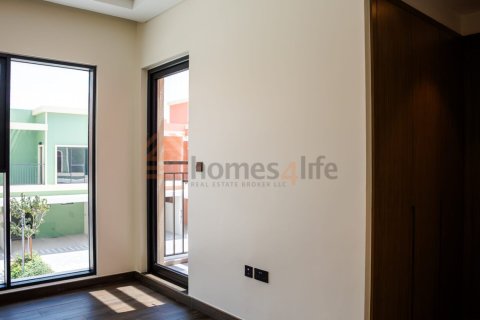 Townhouse de 3 dormitorios en Damac Lagoons, UAE No. 156632 19