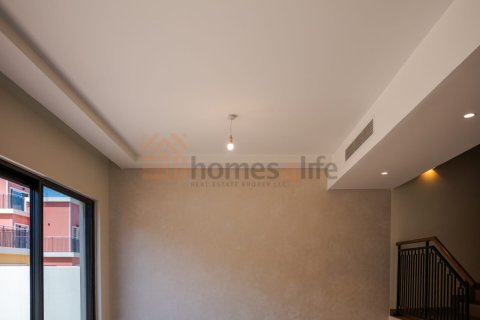 Townhouse de 3 dormitorios en Damac Lagoons, UAE No. 156632 5