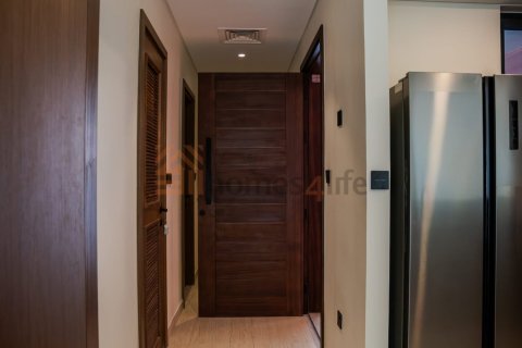 Townhouse de 3 dormitorios en Damac Lagoons, UAE No. 156632 8