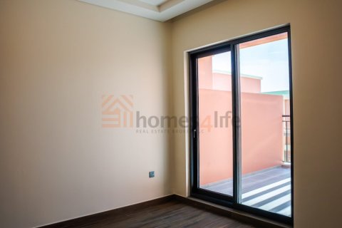 Townhouse de 3 dormitorios en Damac Lagoons, UAE No. 156632 18