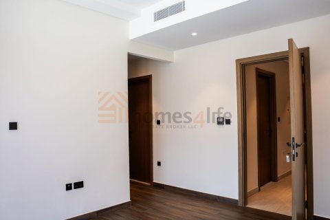 Townhouse de 3 dormitorios en Damac Lagoons, UAE No. 156632 9