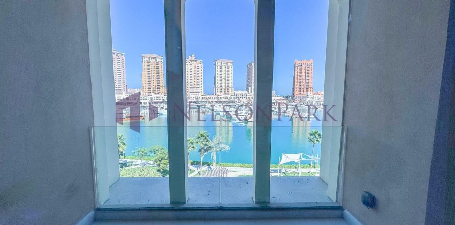 Townhouse de 3 dormitorios en Doha, Qatar No. 56895