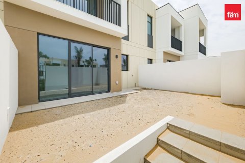 3 bedrooms Townhouse in Dubai, UAE No. 168575