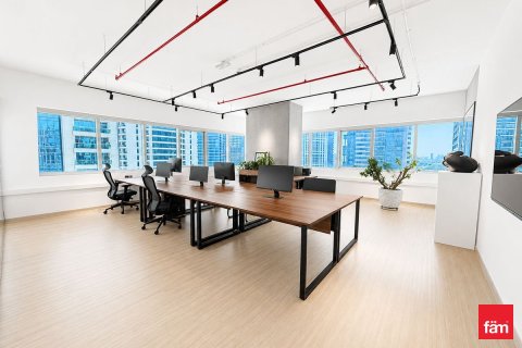 150.4m² Office in Dubai, UAE No. 162467