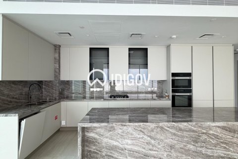 3 bedrooms Apartment in Palm Jumeirah, UAE No. 184914 4