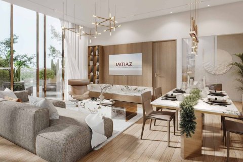2 bedrooms Apartment in Dubai, UAE No. 168154