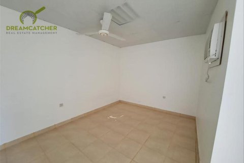 8 bedrooms Villa in Seih Al Ghubb, UAE No. 34189 24