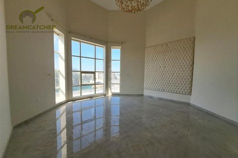8 bedrooms Villa in Seih Al Ghubb, UAE No. 34189 19