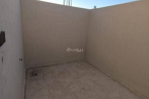 Villa de 5 dormitorios en Riyadh, Saudi Arabia No. 60380 19