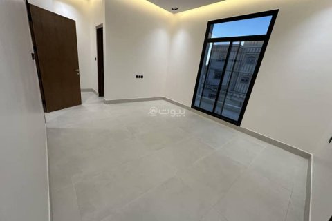5 bedrooms Apartment in Riyadh, Saudi Arabia No. 60423 12