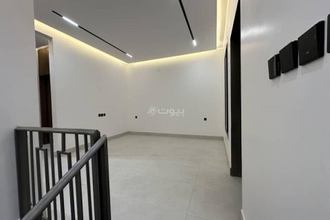 5 bedrooms Apartment in Riyadh, Saudi Arabia No. 60423 7