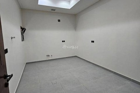 4 bedrooms Apartment in Riyadh, Saudi Arabia No. 60422 3