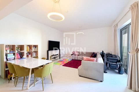 1 bedroom Apartment in District 11, UAE No. 207088