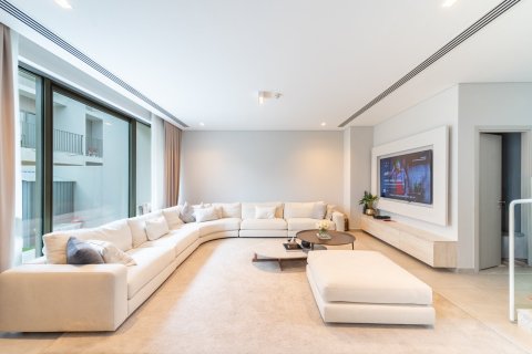 Villa de 4 dormitorios en Dubai, UAE No. 183232