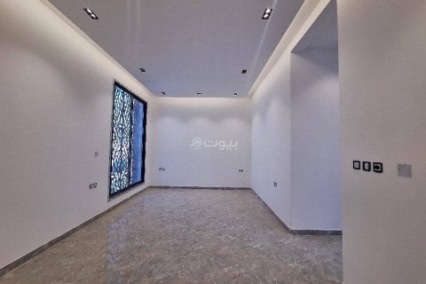 Villa de 5 chambres à Riyadh, Saudi Arabia No. 67519 15