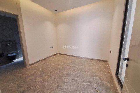Villa de 5 chambres à Riyadh, Saudi Arabia No. 67519 19