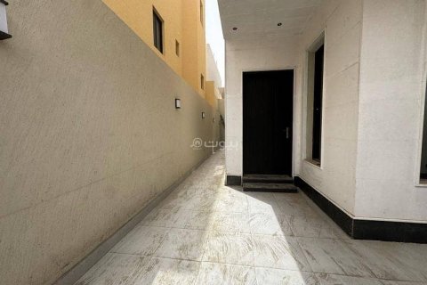 Apartment de 3 dormitorios en Riyadh, Saudi Arabia No. 67517 4
