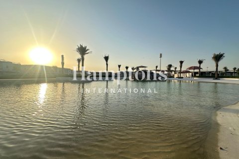3 bedrooms Townhouse in Al Manara, UAE No. 134398