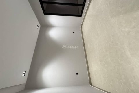 Villa de 5 chambres à Riyadh, Saudi Arabia No. 62634 19