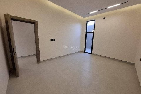 Квартира с 4 спальнями в Эр-Рияд, Саудовская Аравия №67512 8