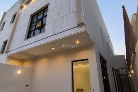 Apartment de 3 dormitorios en Riyadh, Saudi Arabia No. 67508 3