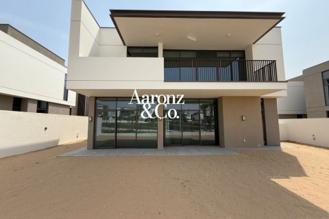 Villa de 5 chambres à Al Furjan, UAE No. 205262