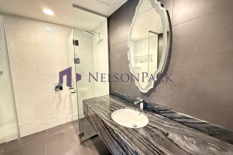 Apartment de 3 dormitorios en Lusail, Qatar No. 61023 11