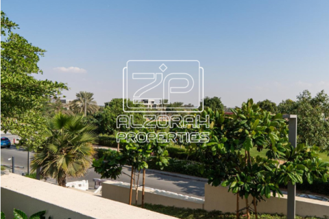 1 bedroom Apartment in Al Zorah, UAE No. 188257 8