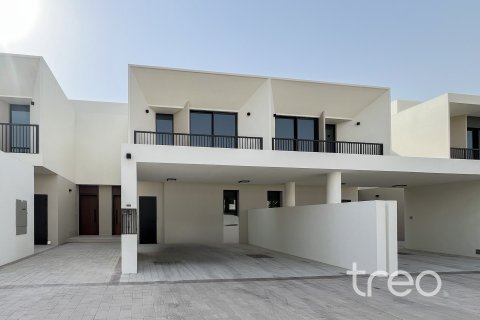 3 bedrooms Townhouse in Town Square, UAE No. 206229