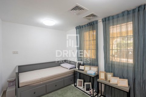 2 bedrooms Apartment in Dubai Land, UAE No. 192293 8