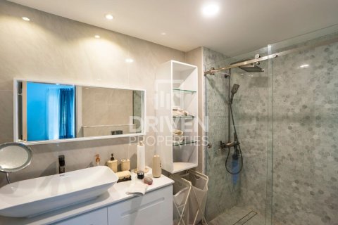 2 bedrooms Apartment in Dubai Land, UAE No. 192293 17